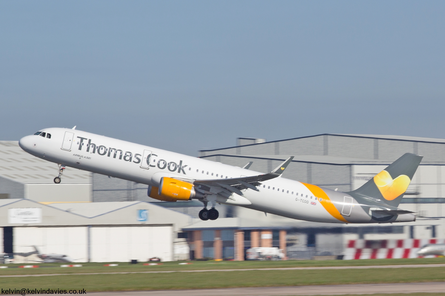 Thomas Cook A321 G-TCDO