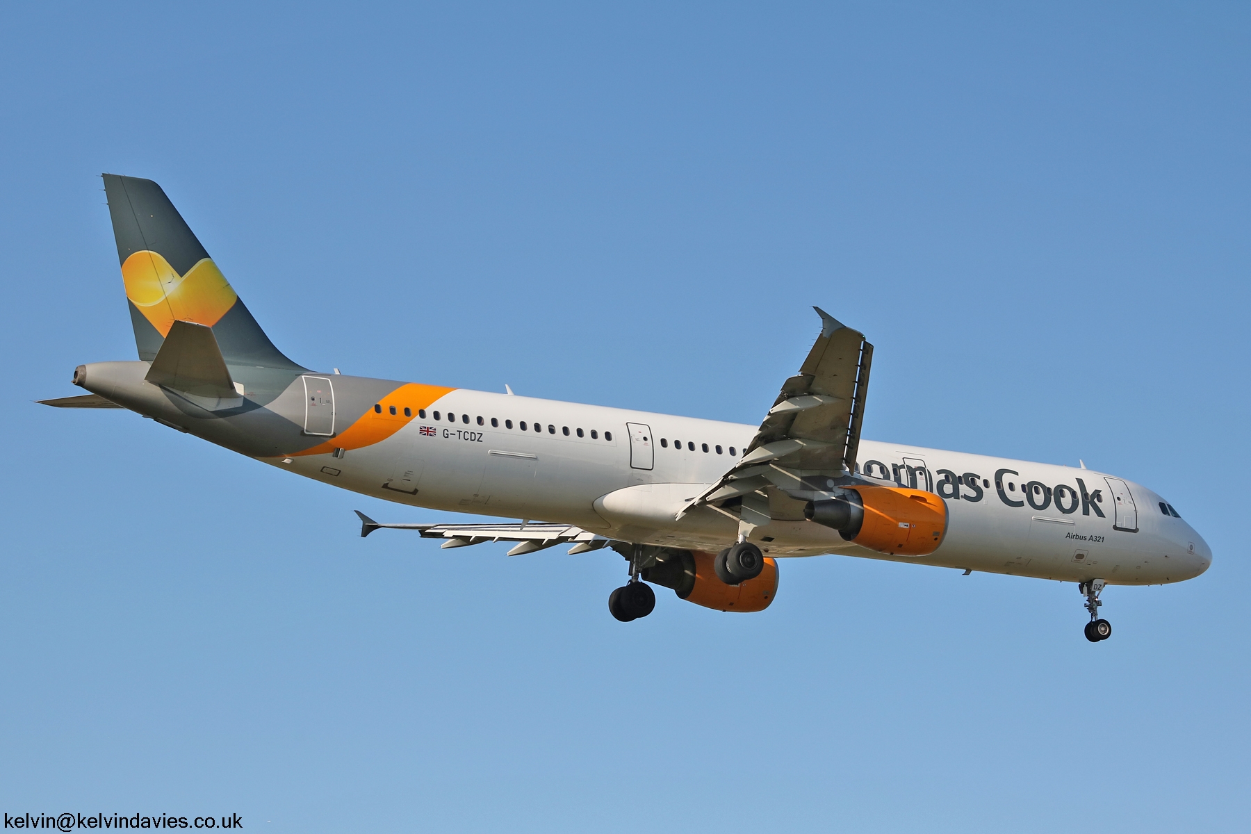 Thomas Cook A321 G-TCDZ