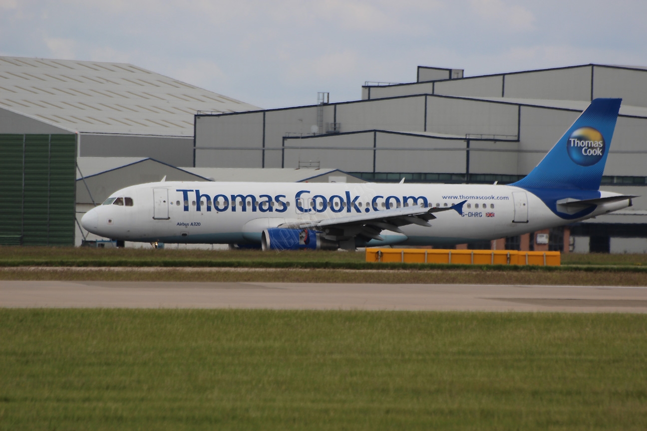 Thomas Cook A320 G-DHRG