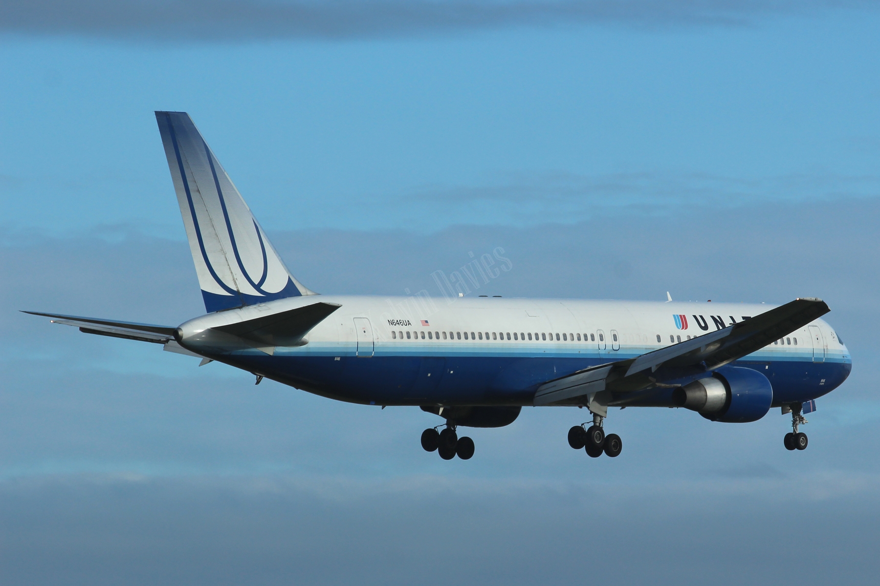 United Airlines 767 N646UA