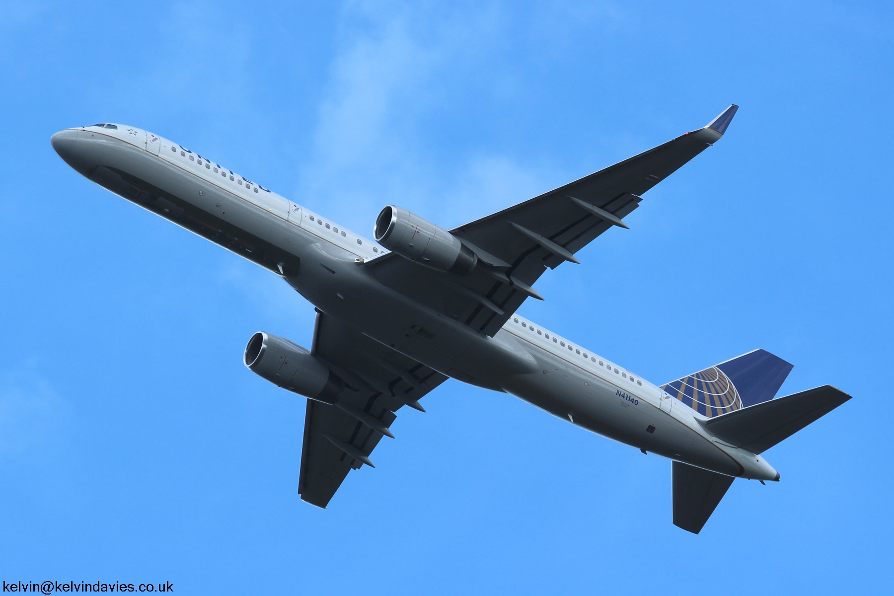 United Airlines 757 N41140