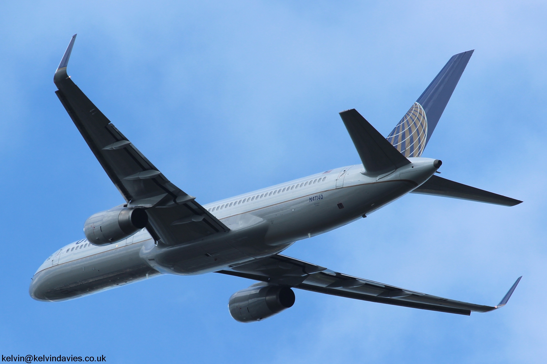 United Airlines 757 N41140