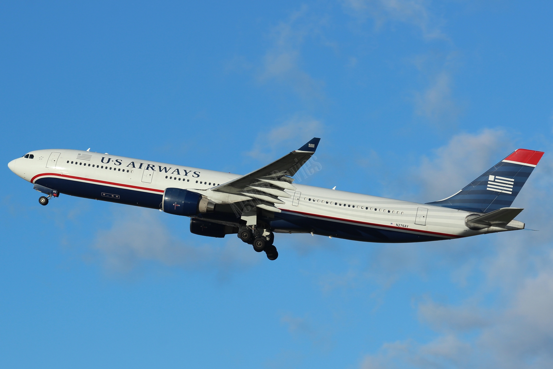 US Airways A330 N276AY