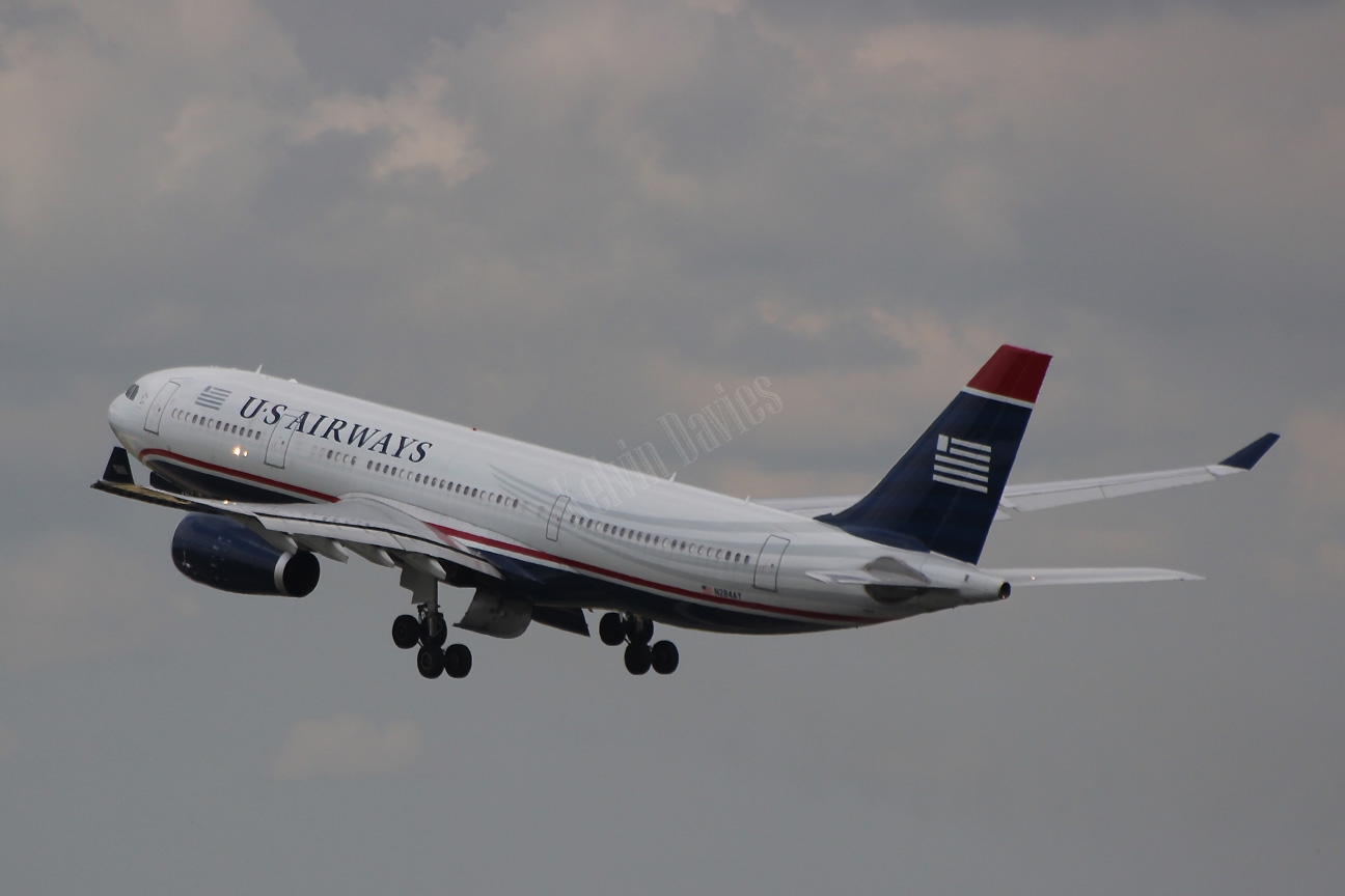 US Airways A330 N284AY