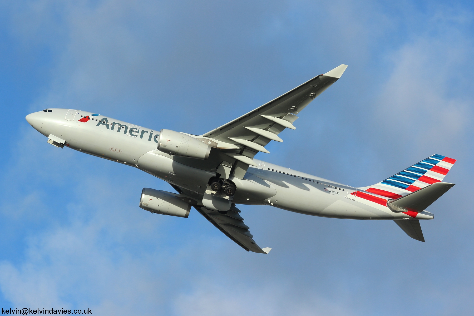US Airways A330 N284AY