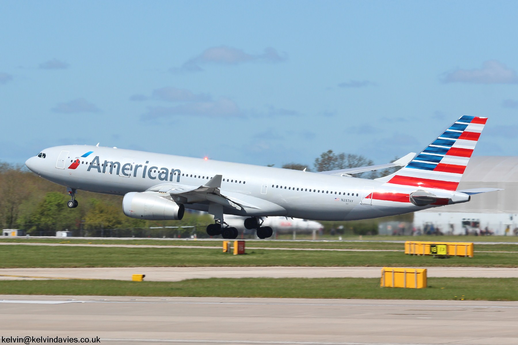 American Airlines A330 N279AY