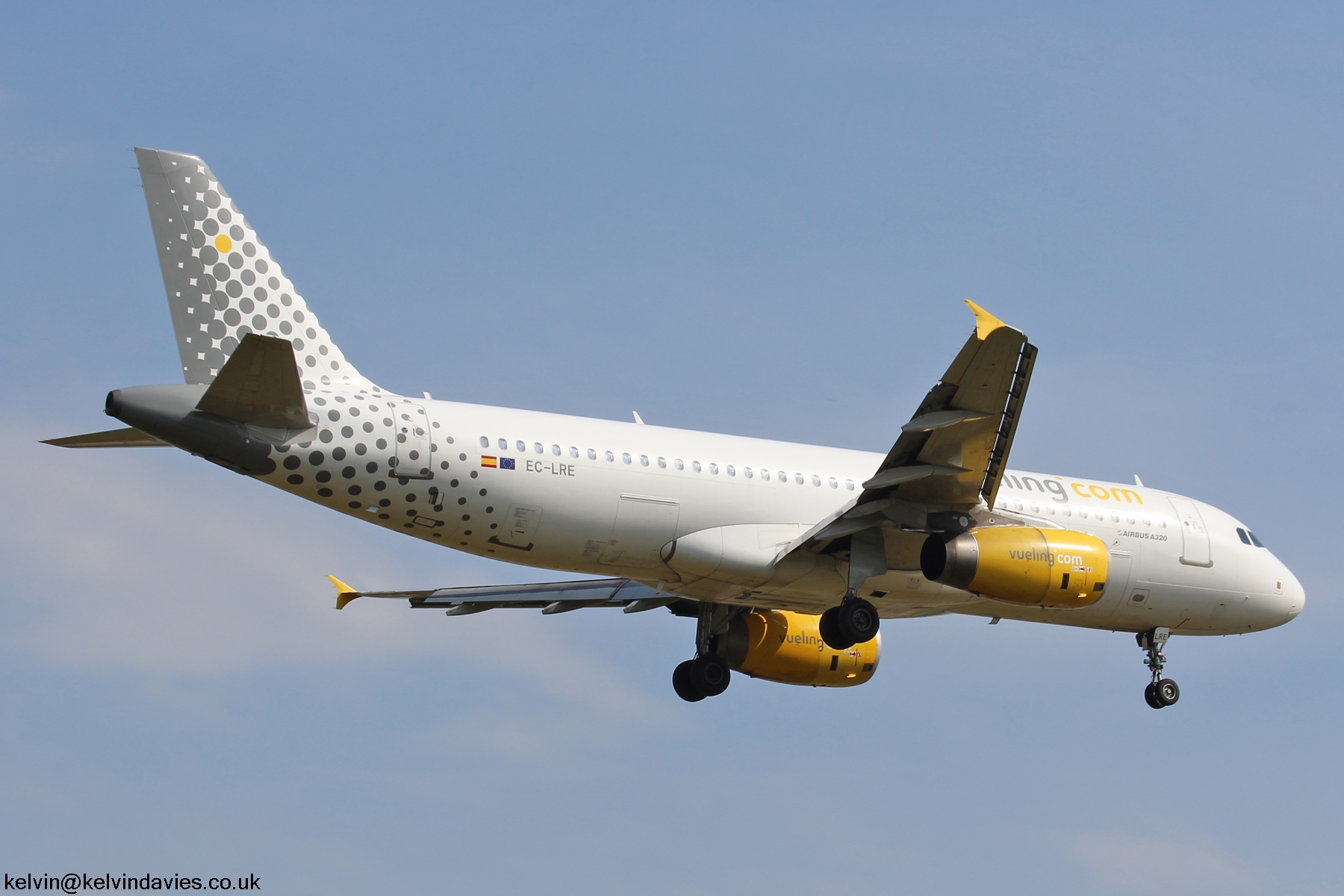 Vueling Airlines A320 EC-LRE