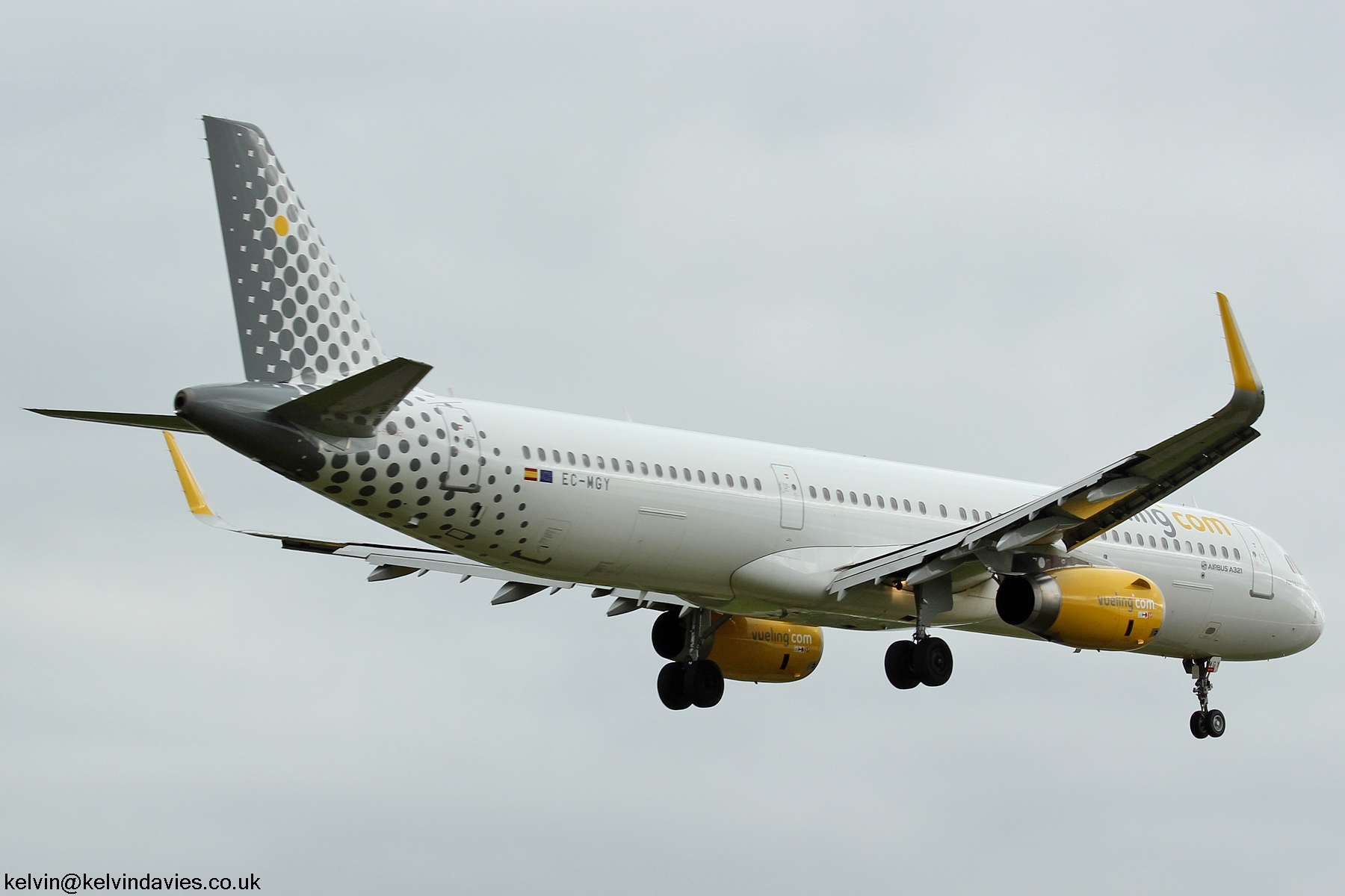 Vueling Airlines A320 EC-MGY