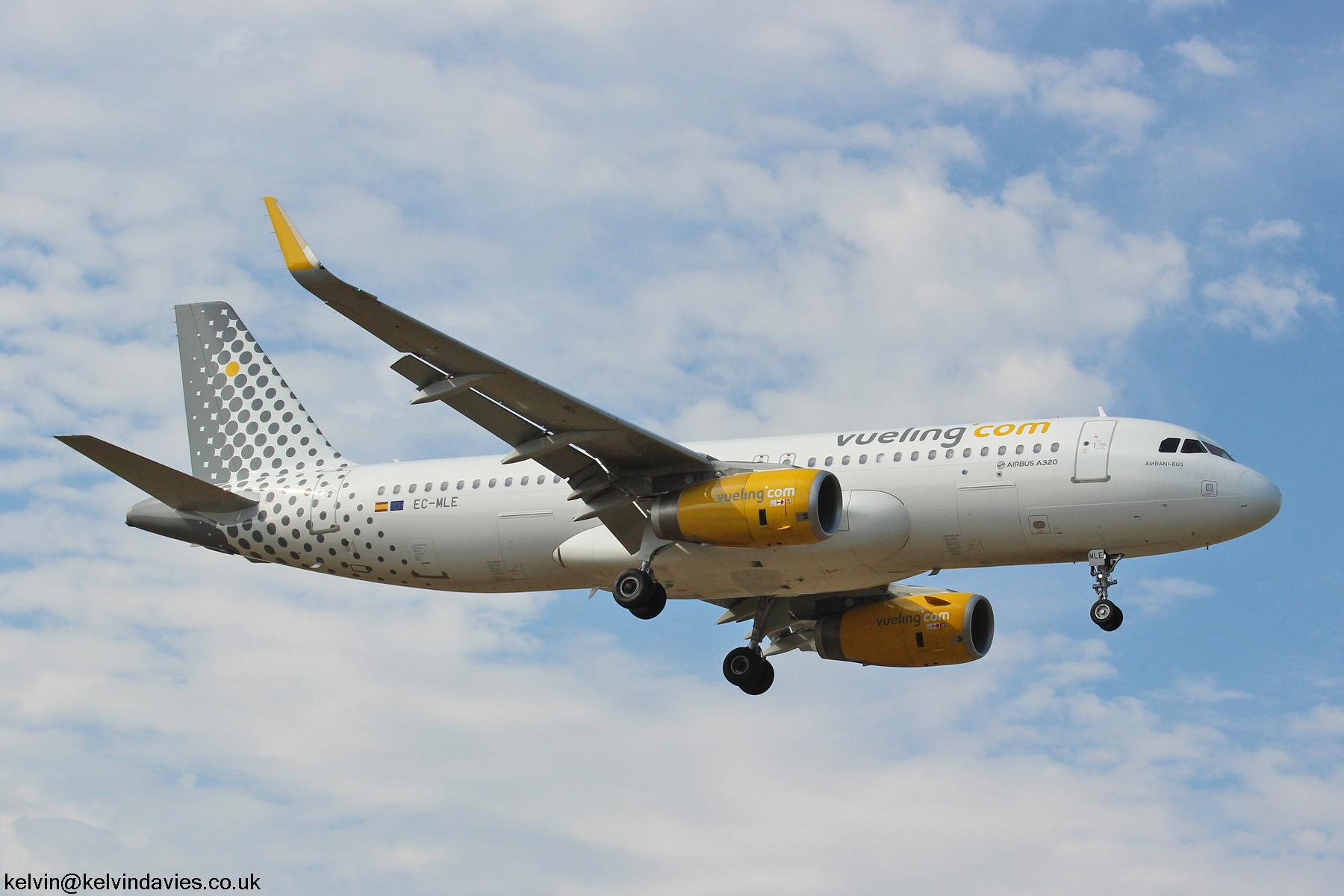 Vueling Airlines A320 EC-MLE