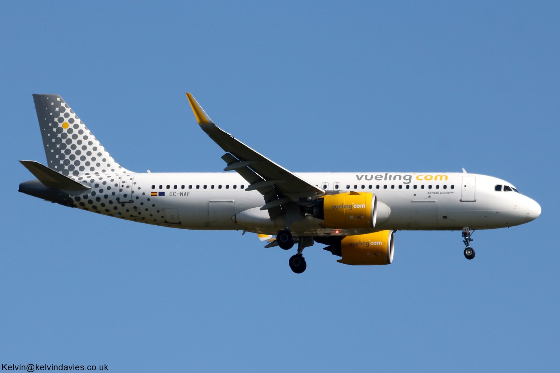Vueling Airlines A320 EC-NAF