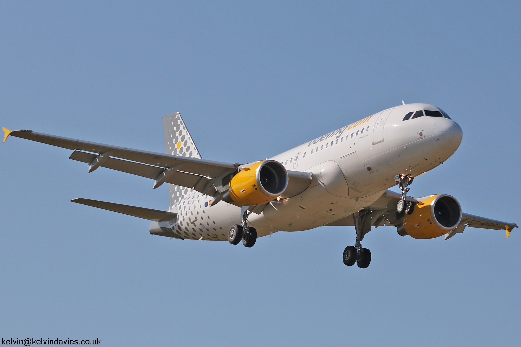 Vueling Airlines A319 EC-NGB