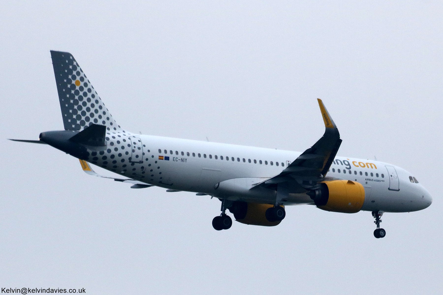 Vueling Airlines A320NEO EC-NIY