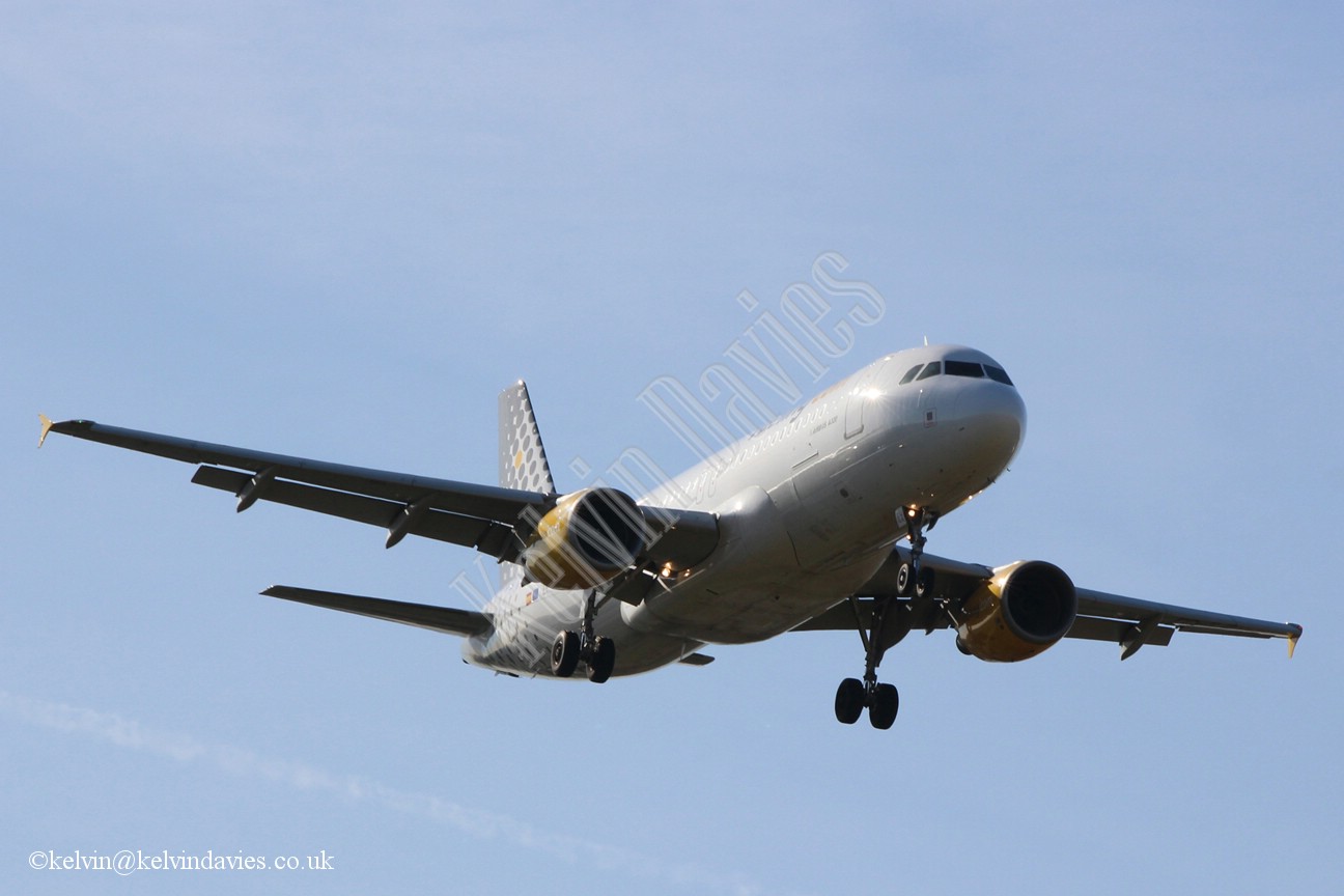 Vueling Airlines A320 EC-ILQ
