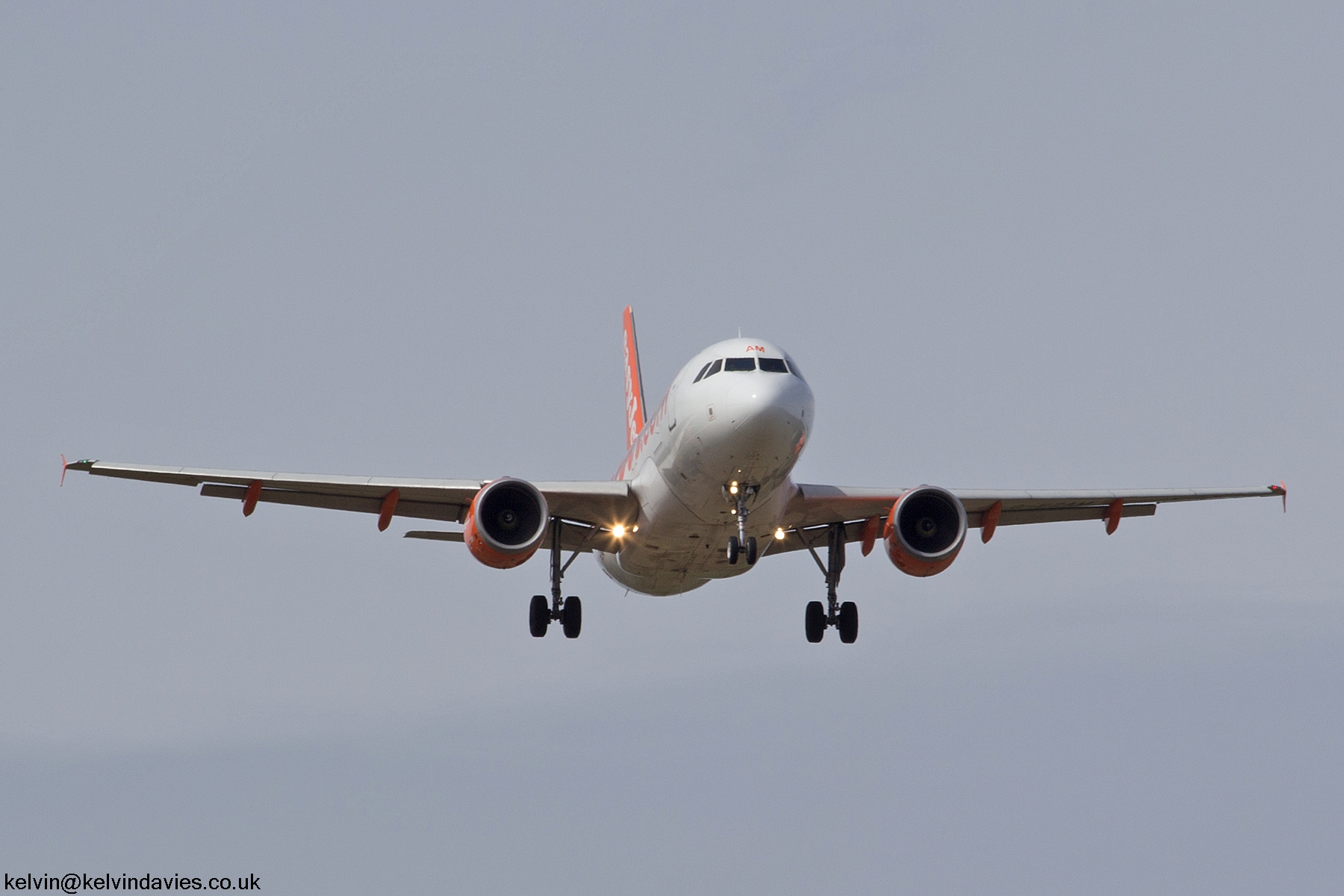 easyJet A319 G-EZAM