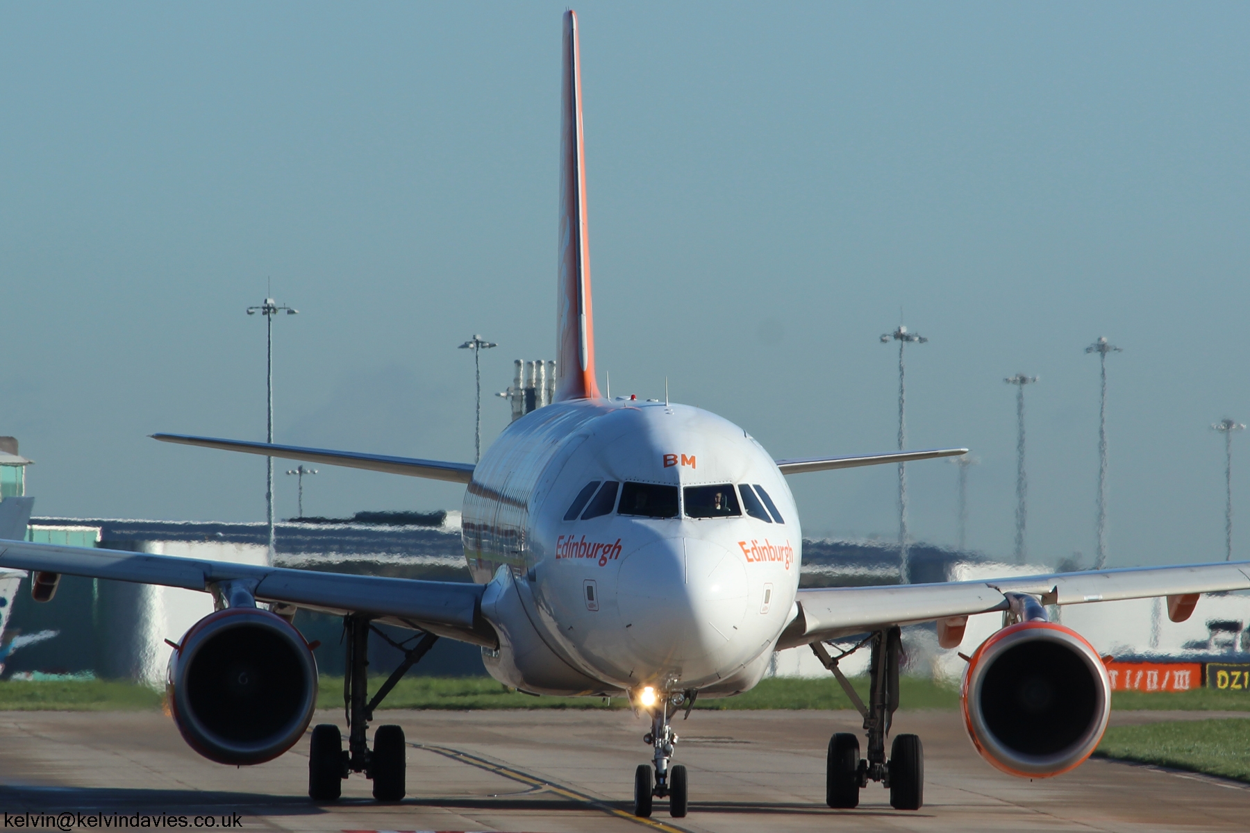 Easyjet A319 G-EZBM