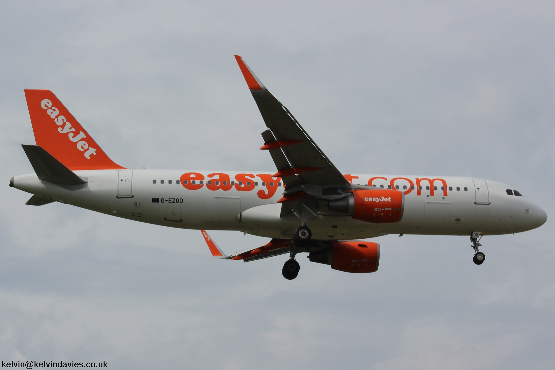 easyJet A320 G-EZOD