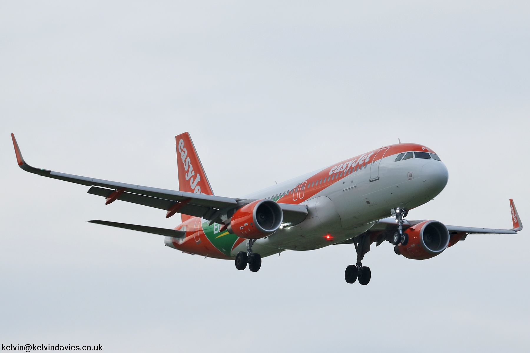 Easyjet A320 G-EZPD