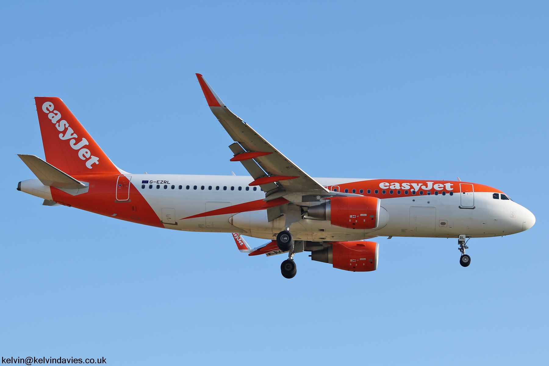 easyJet A320 G-EZRL