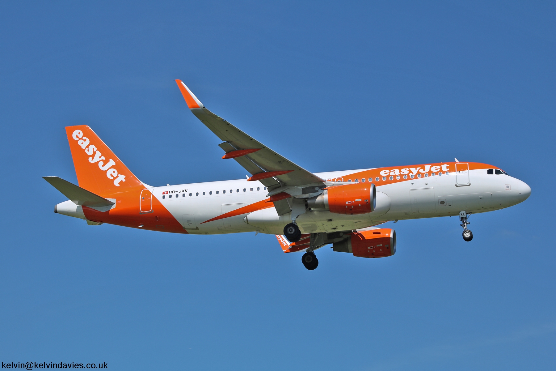 easyJet Switzerland A320 HB-JXK