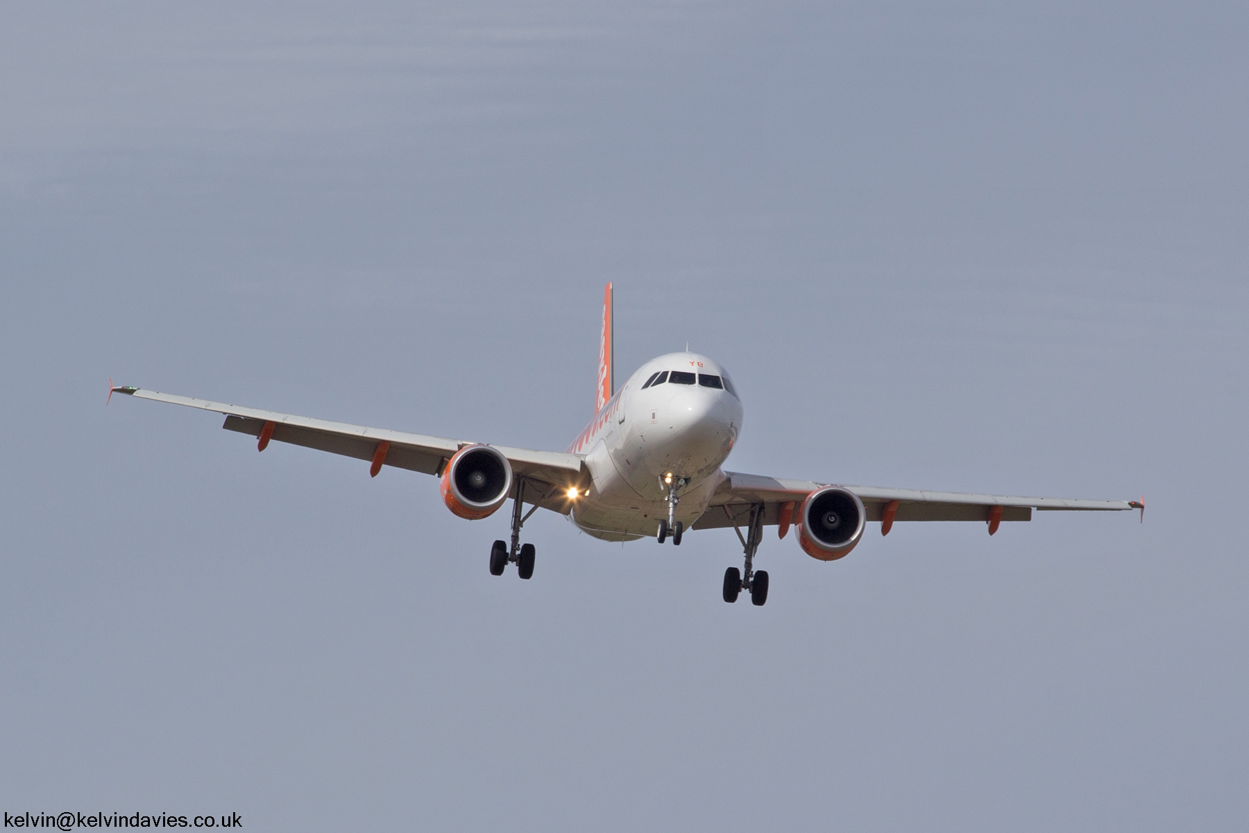 EasyJet Switzerland A319 HB-JYB