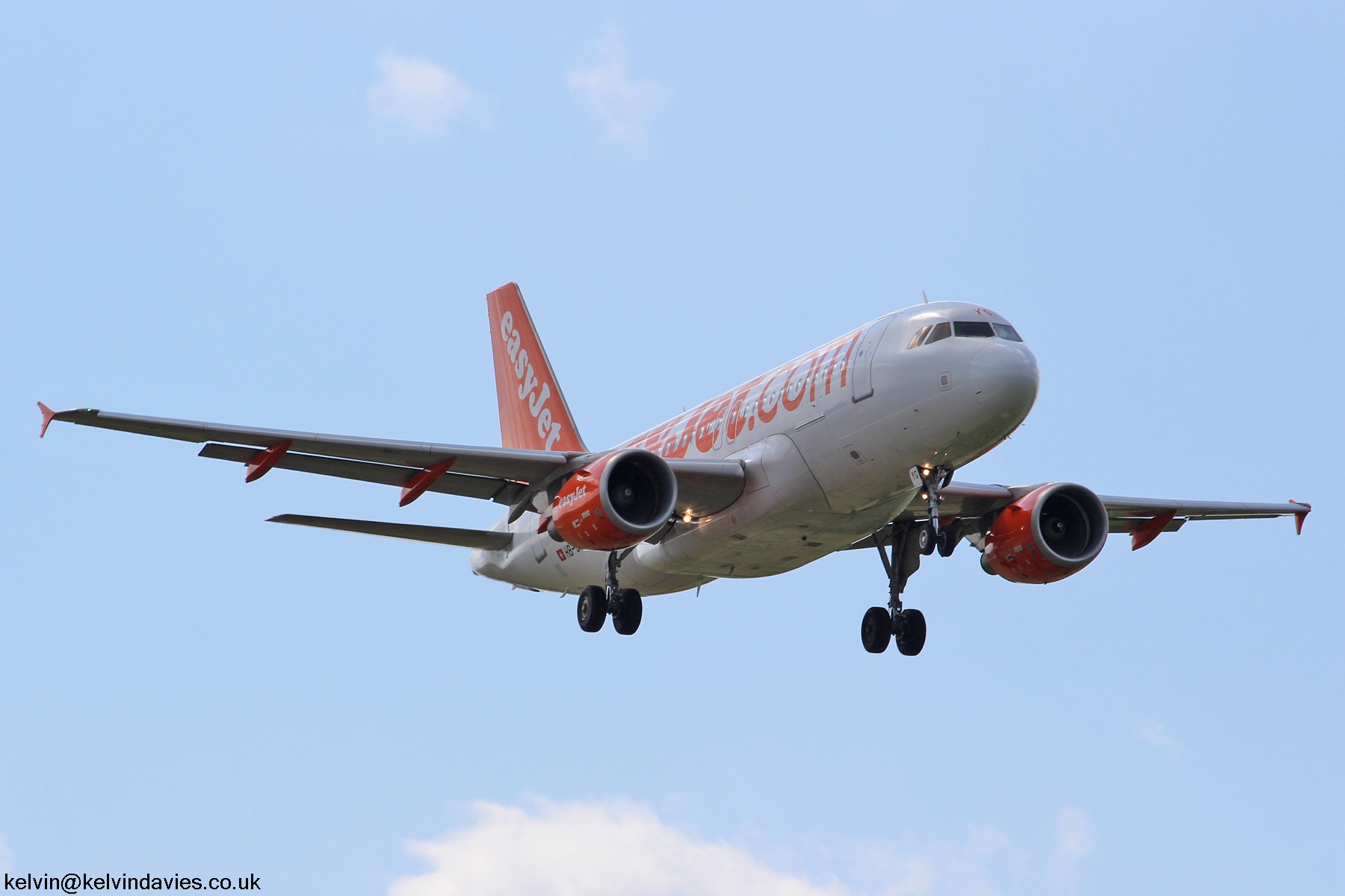 easyJet A319 HB-JYG