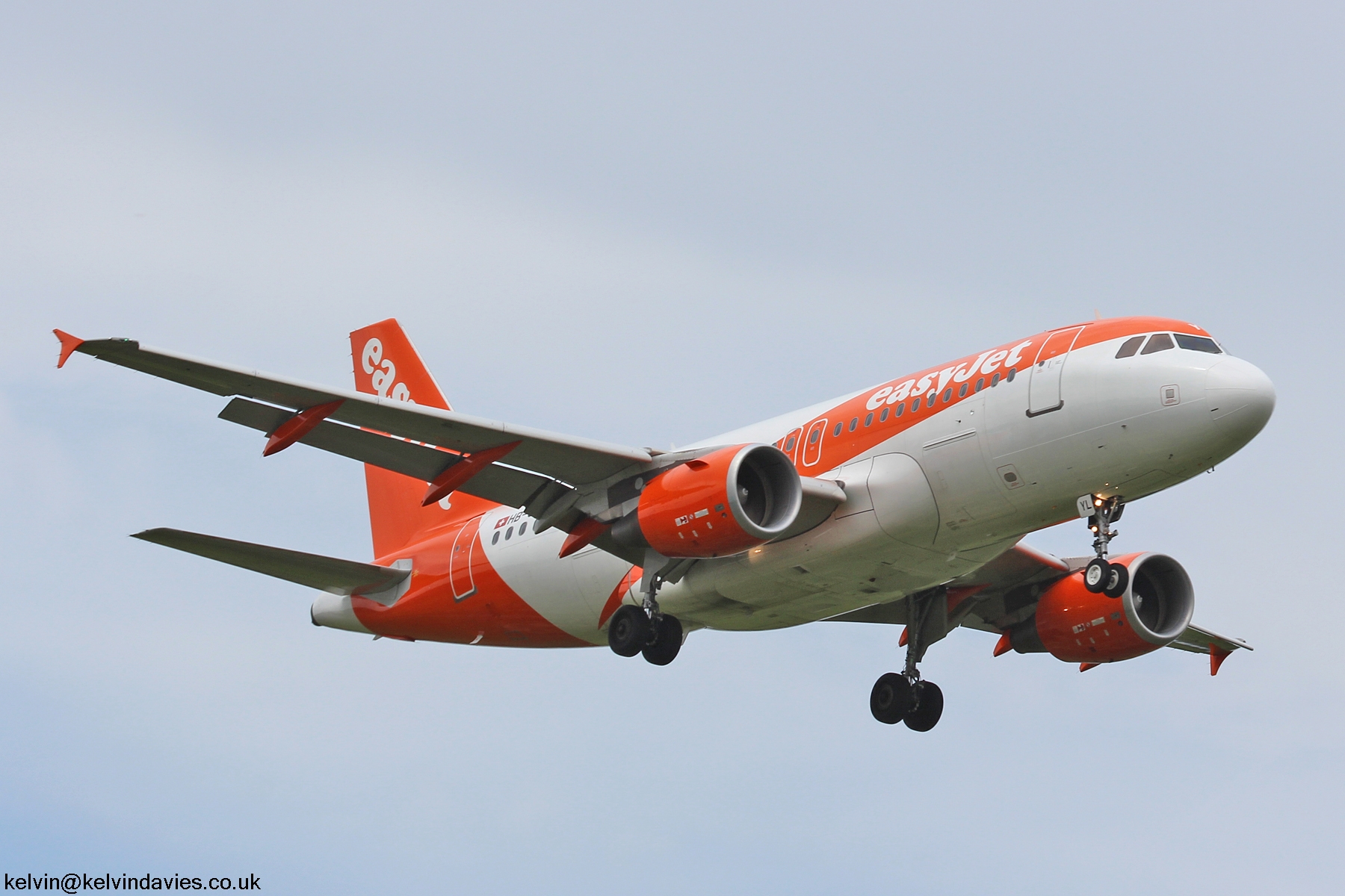 Easyjet Switzerland A319 HB-JYL