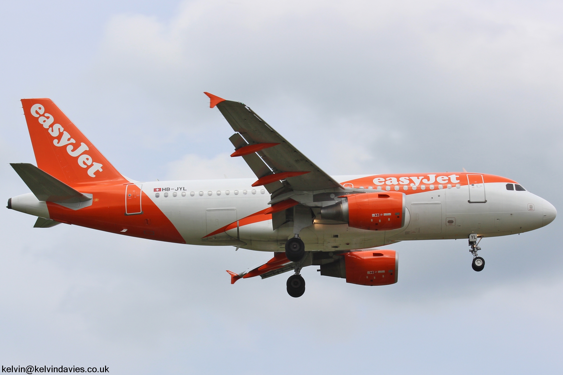 Easyjet Switzerland A319 HB-JYL