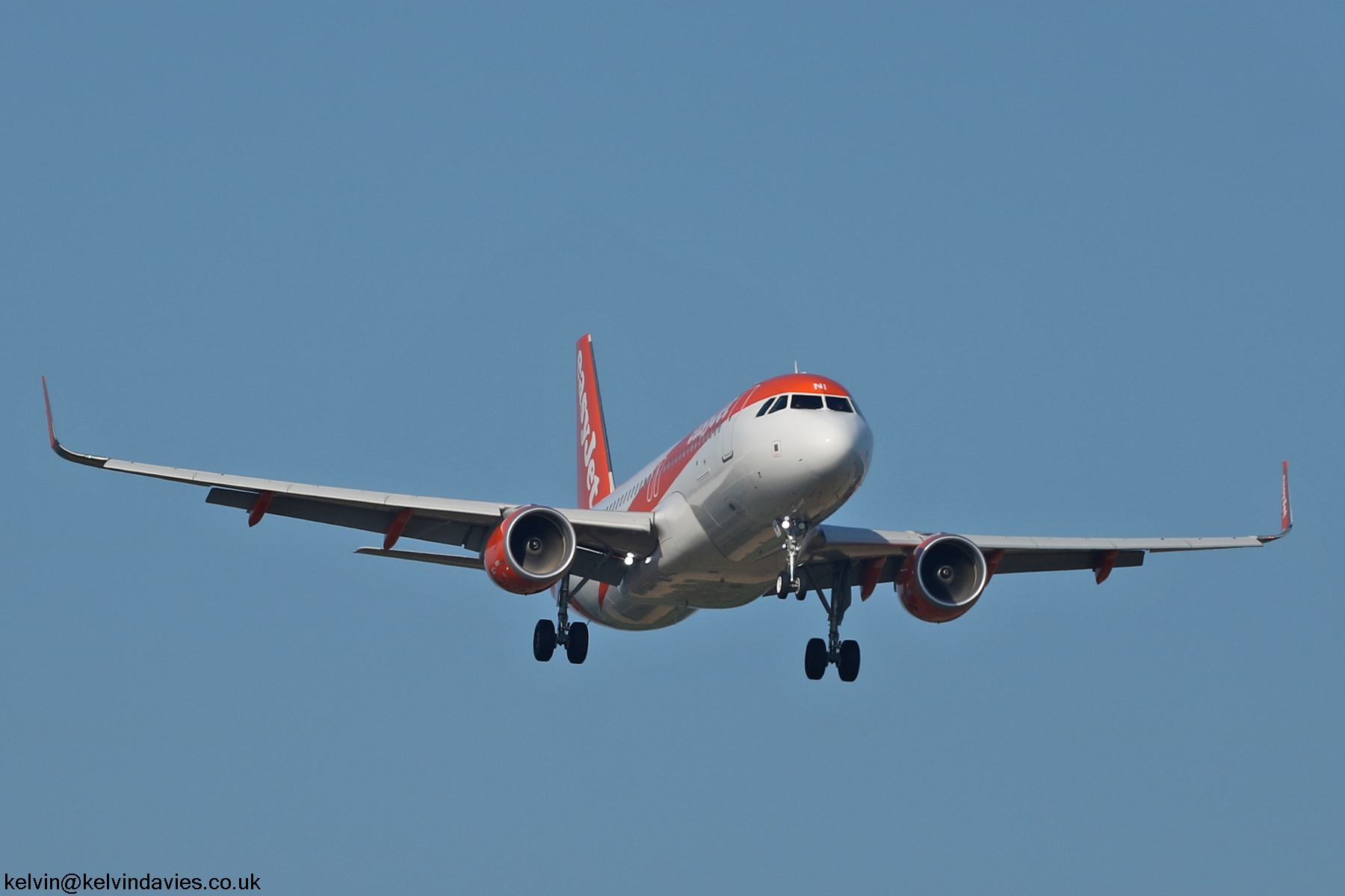 easyJet Europe A320 OE-INI