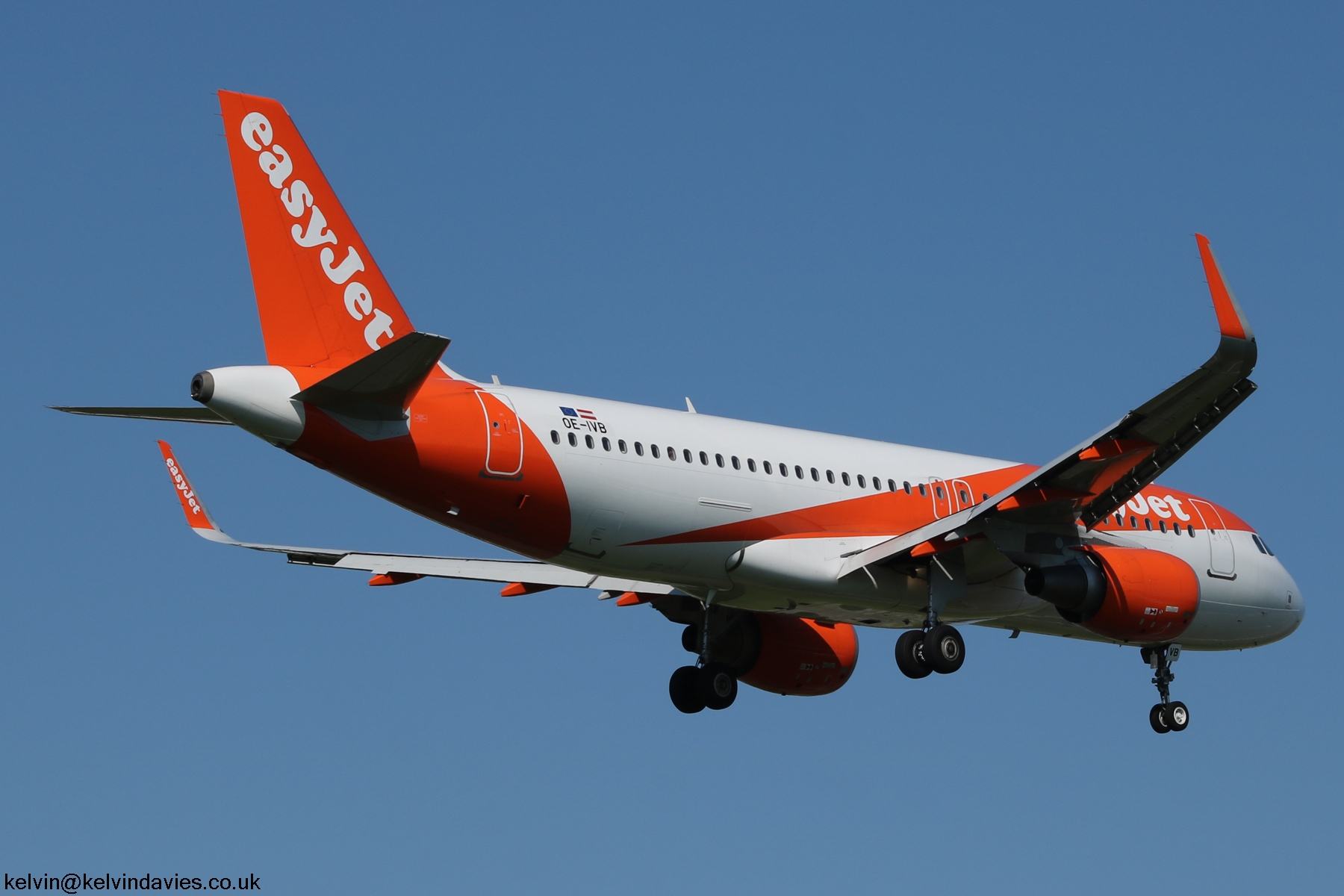 easyJet Europe A320 OE-IVB