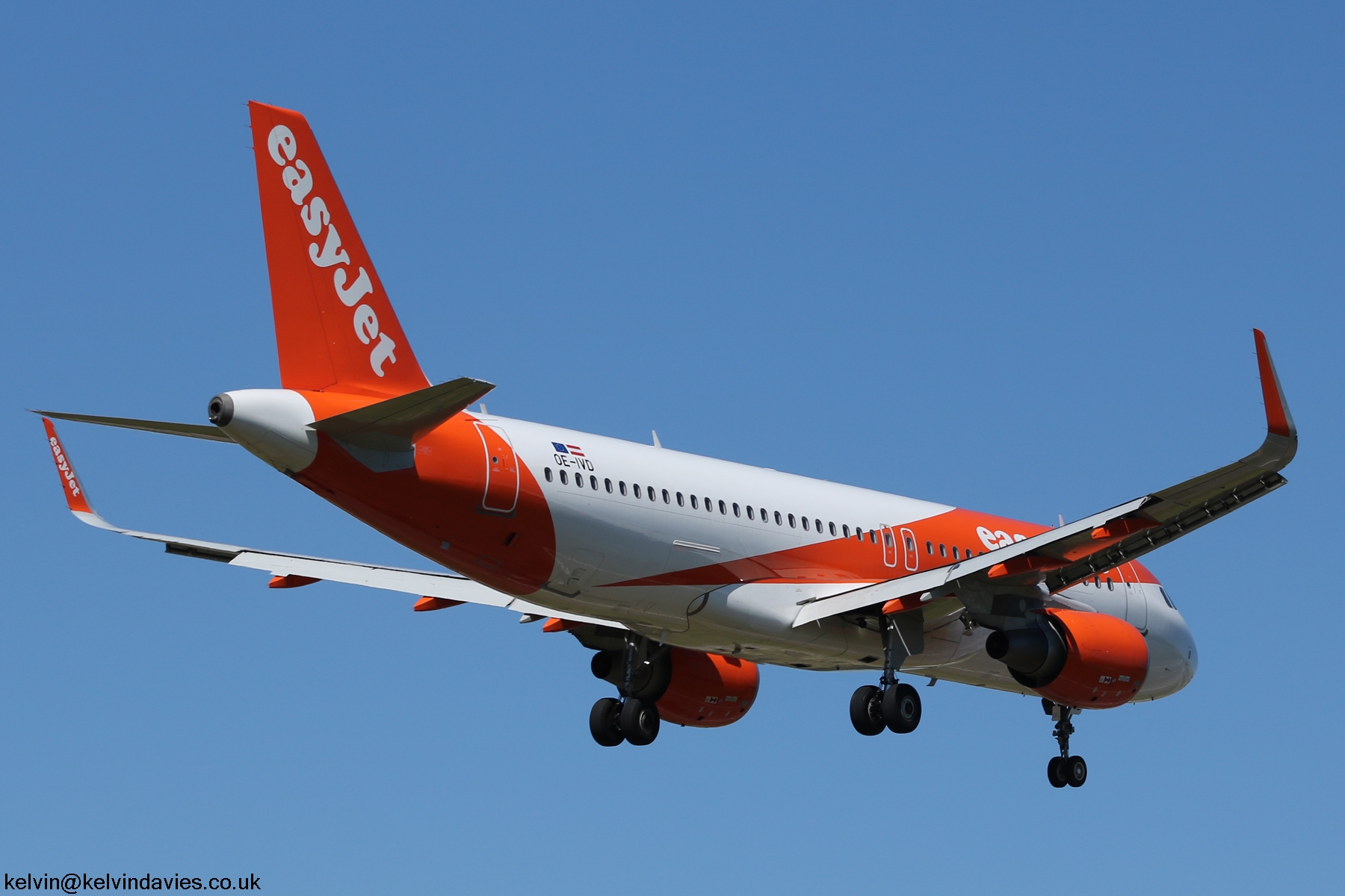 easyJet A320 OE-IVD