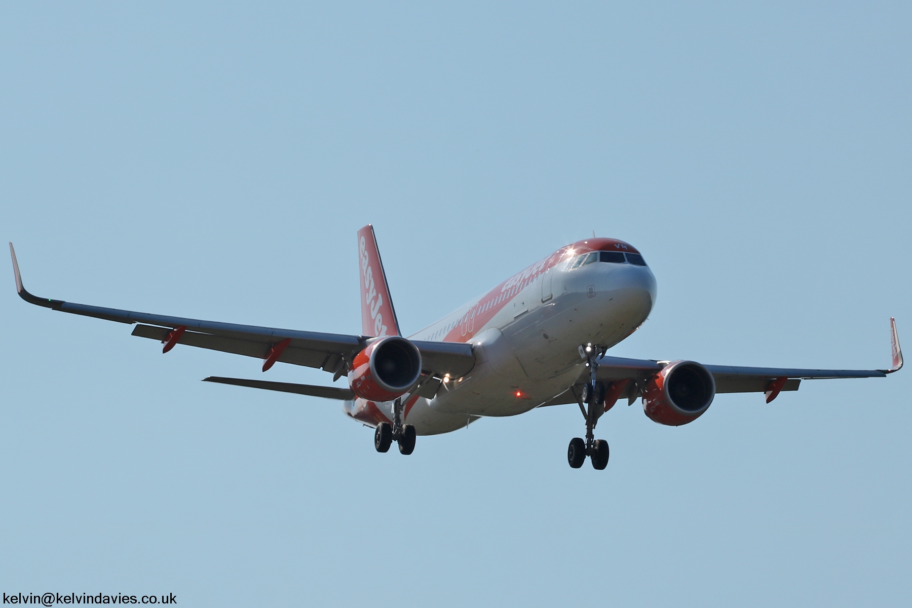 easyJet Europe A320 OE-IVM