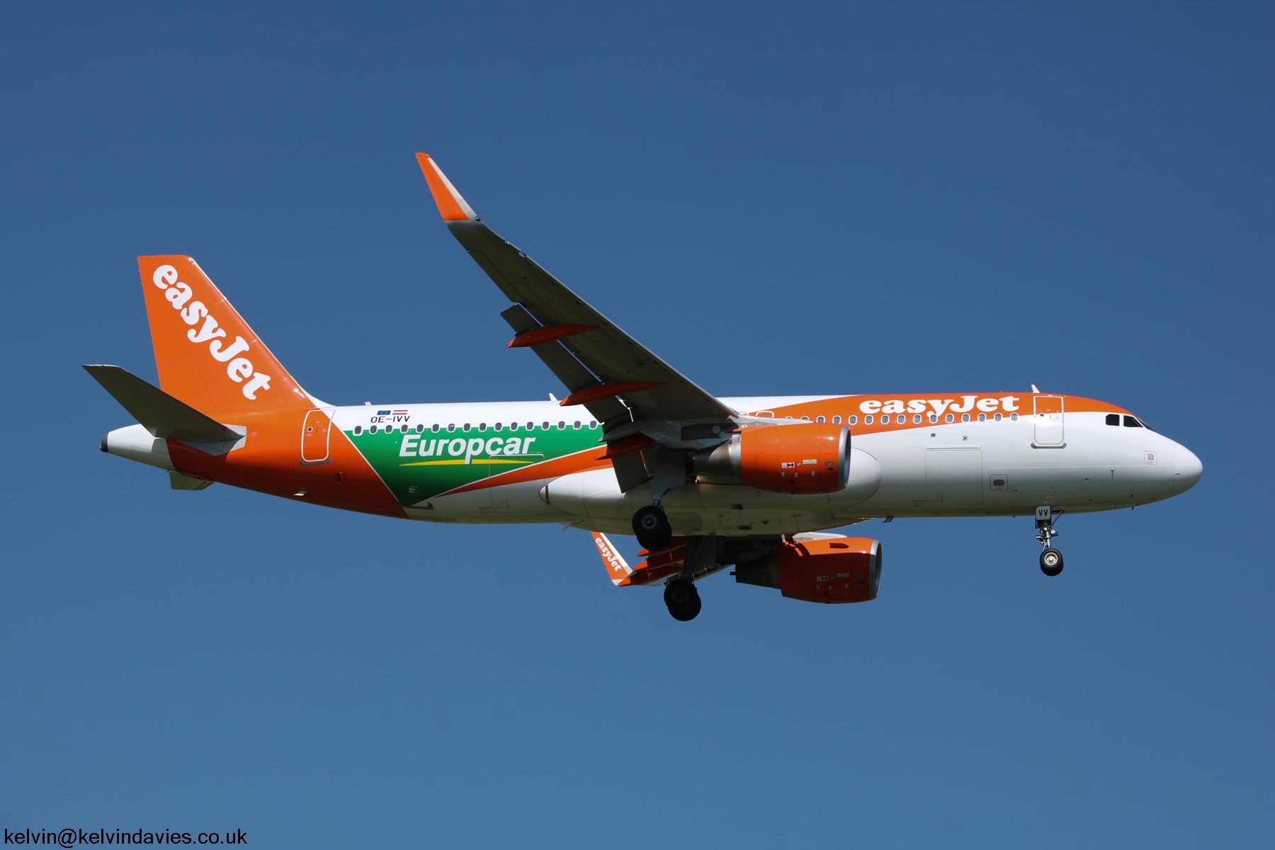 easyJet Europe A320 OE-IVV