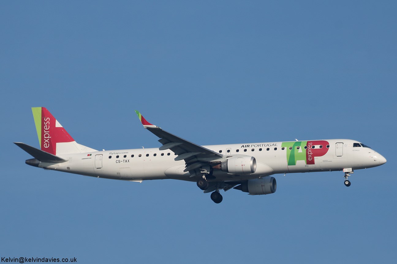 TAP Express Emb-195 LR CS-TAX