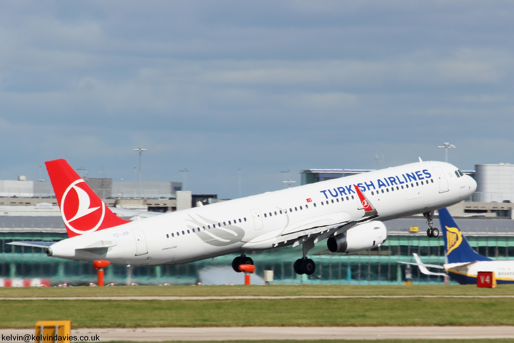 Turkish Airlines A321 TC-JSP