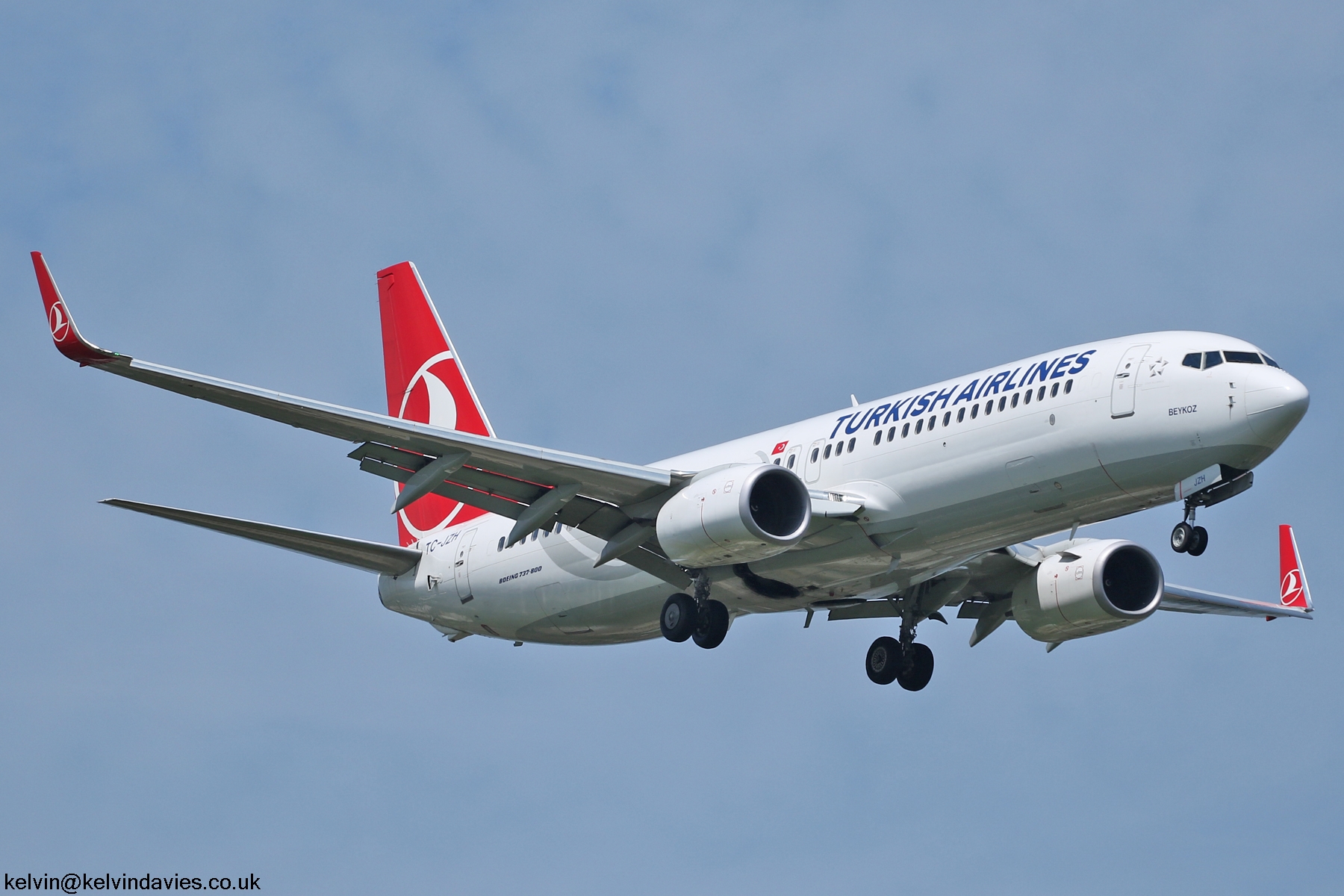 Turkish Airlines 737NG TC-JHZ