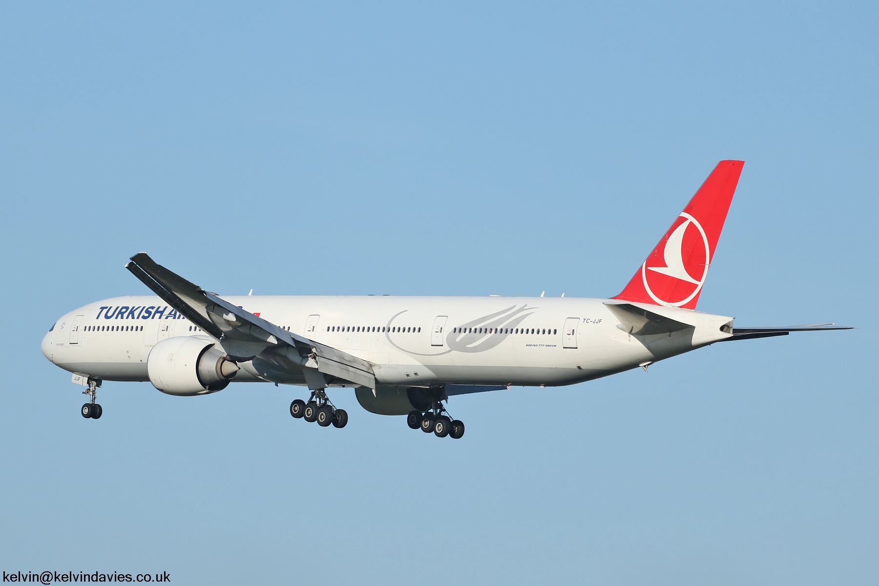 Turkish Airlines 777-300 TC-JJF