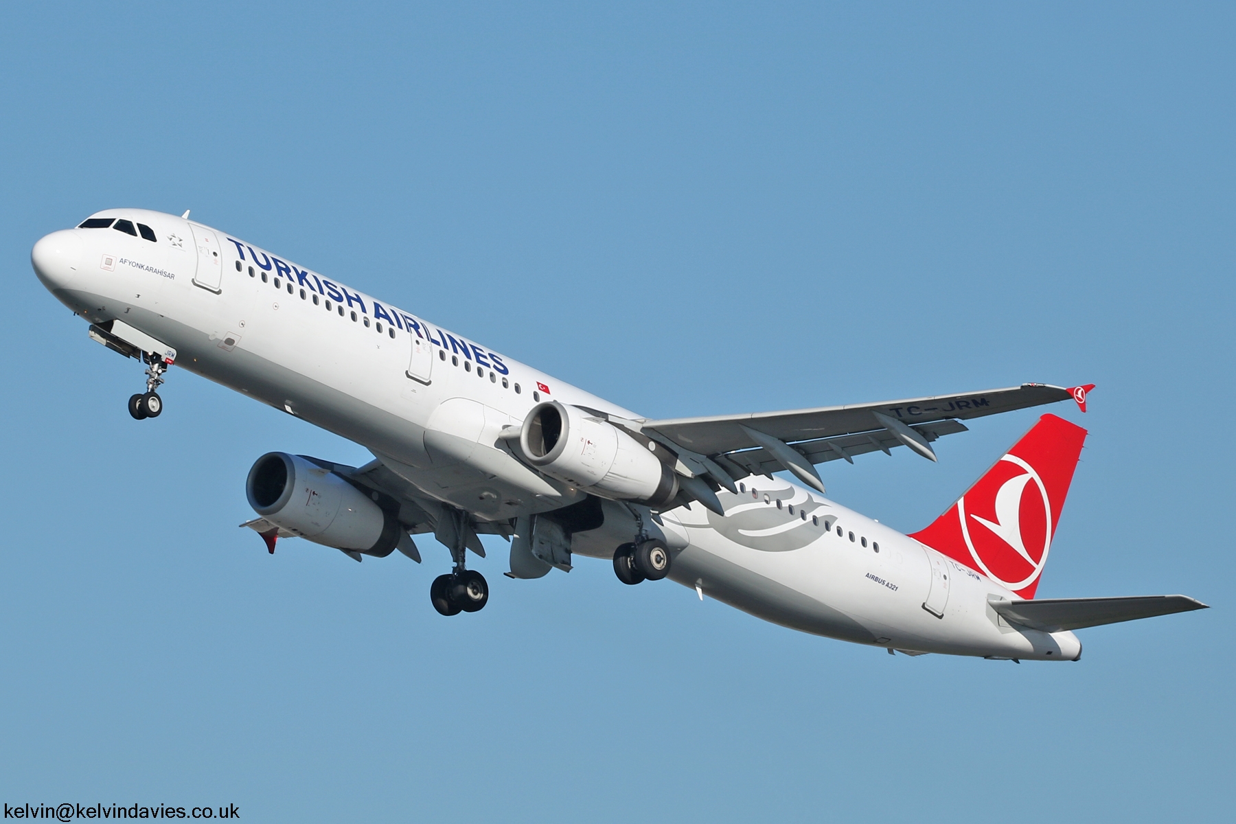 Turkish Airlines A321 TC-JRM