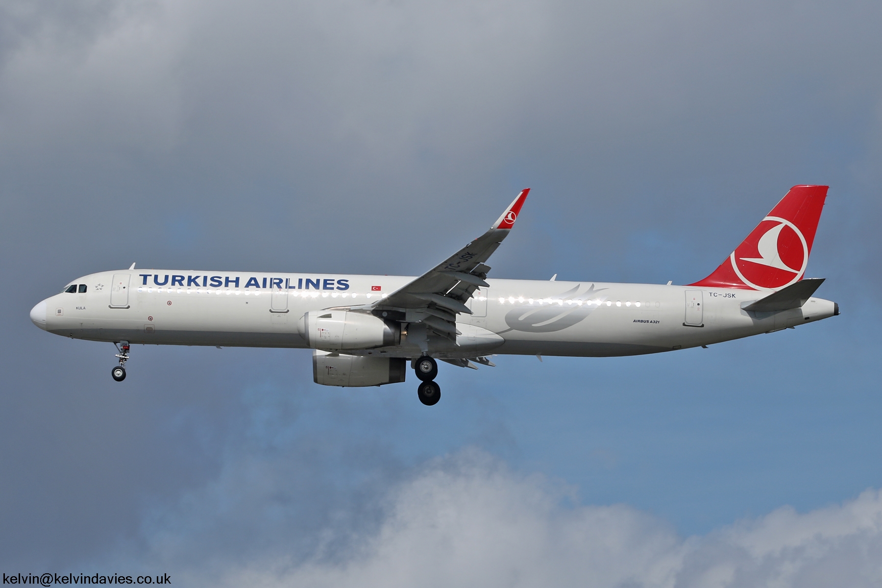 Turkish Airlines A321 TC-JSK