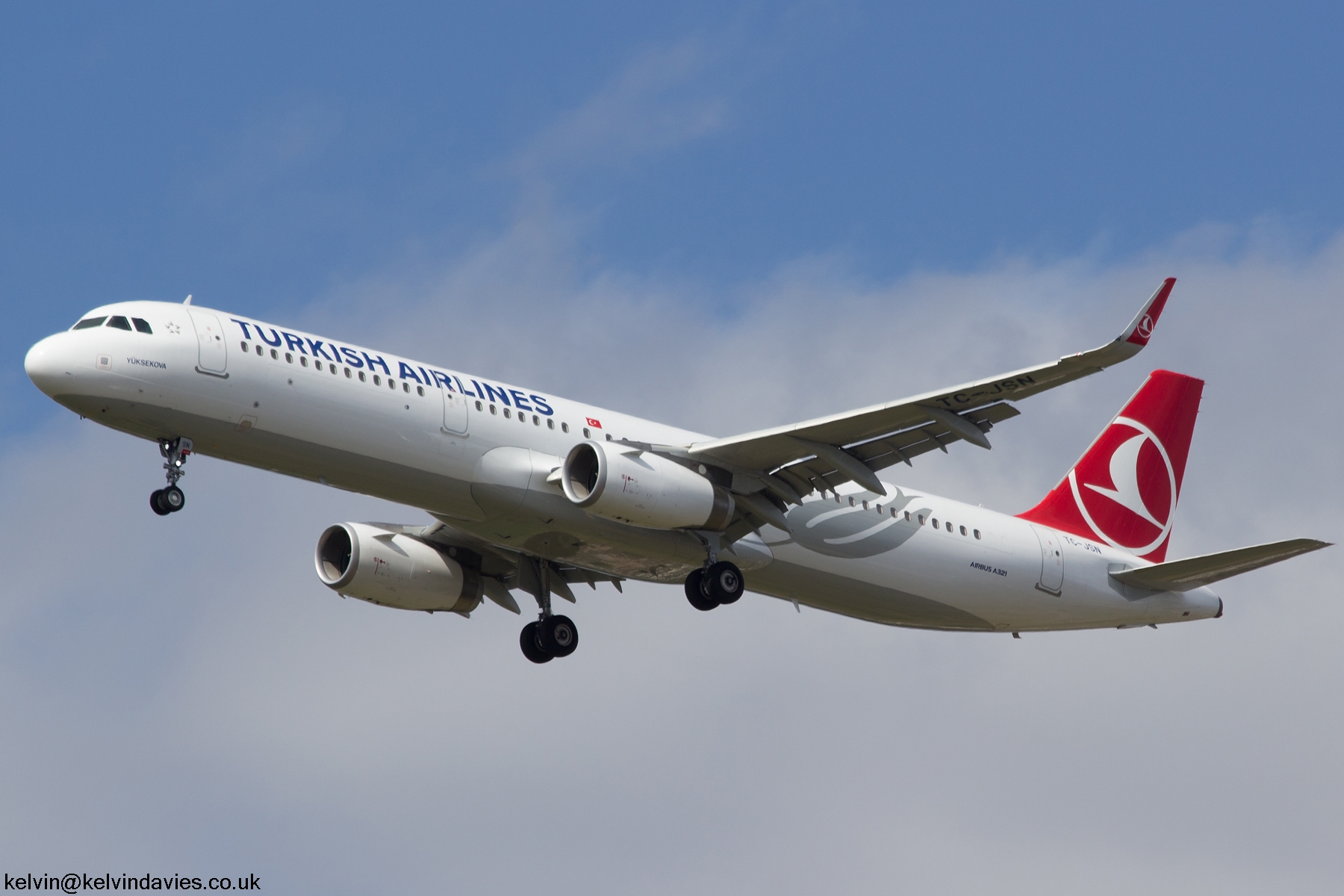 Turkish Airlines A321 TC-JSN