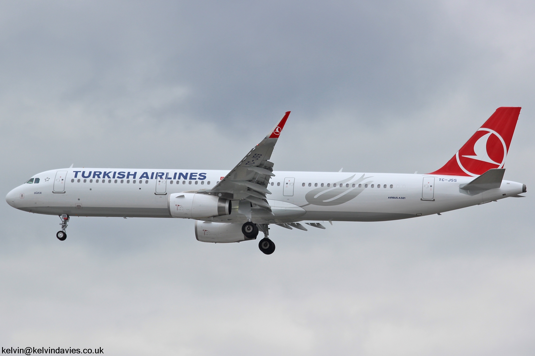 Turkish Airlines A321 TC-JSS