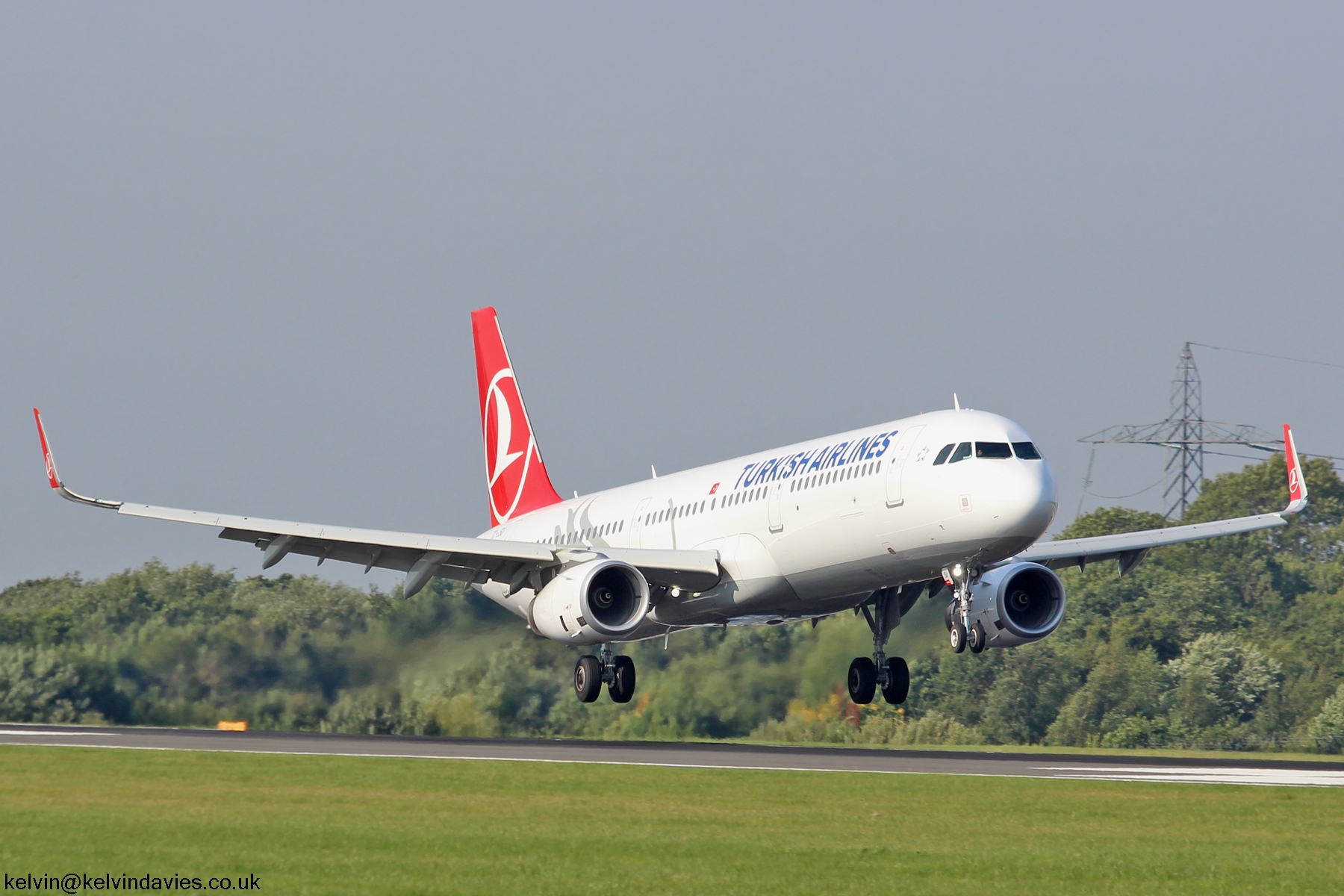Turkish Airlines A321 TC-JSU