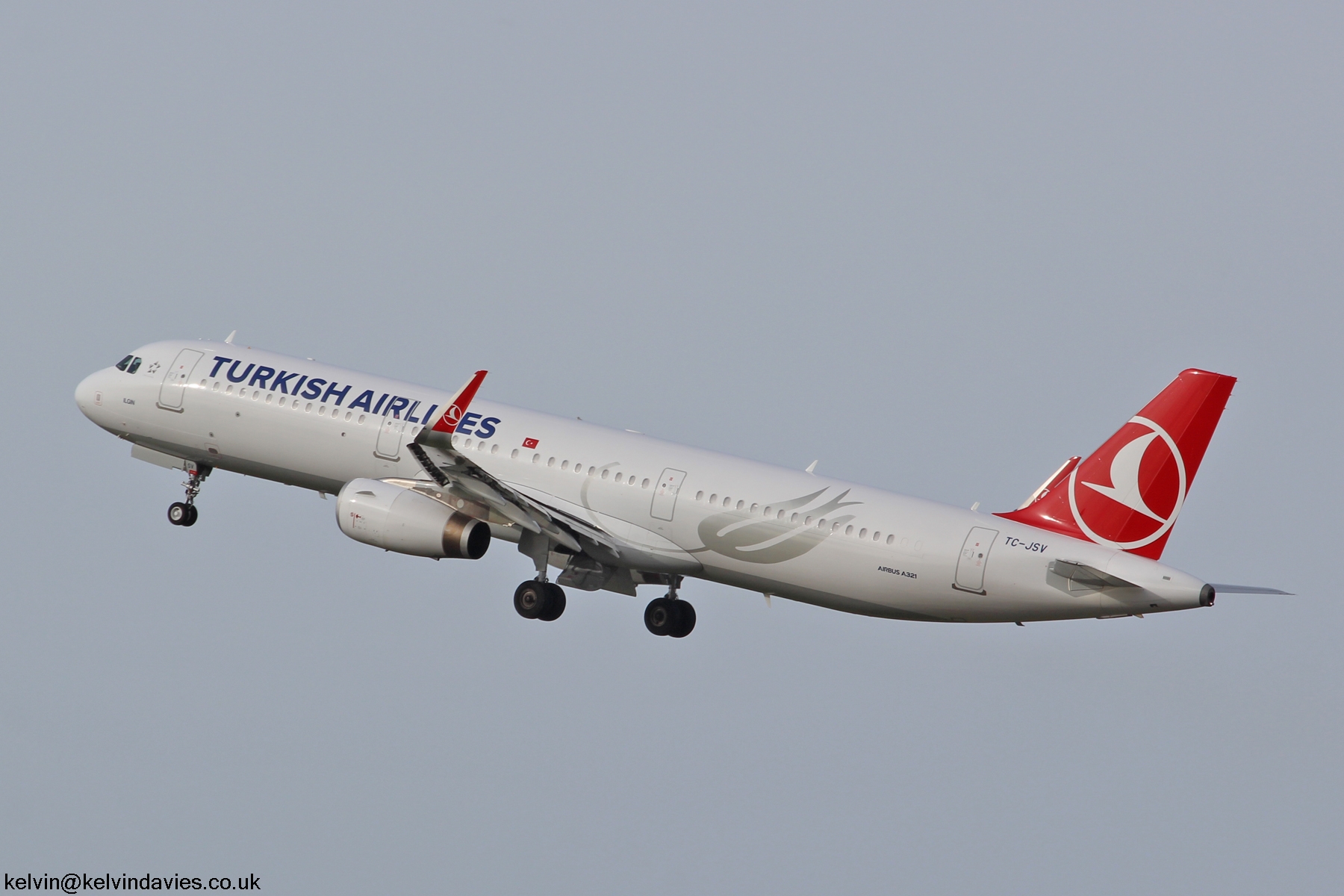 Turkish Airlines A321 TC-JSV