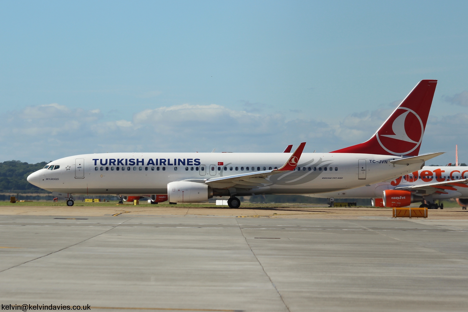 Turkish Airlines 737 TC-JVN