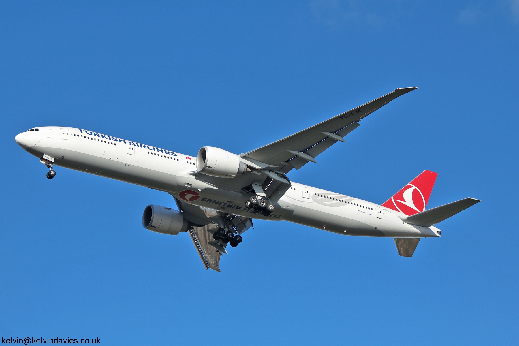 Turkish Airlines 777 TC-LJE