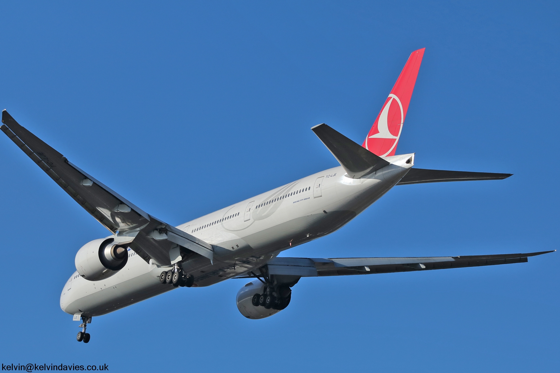 Turkish Airlines 777 TC-LJE
