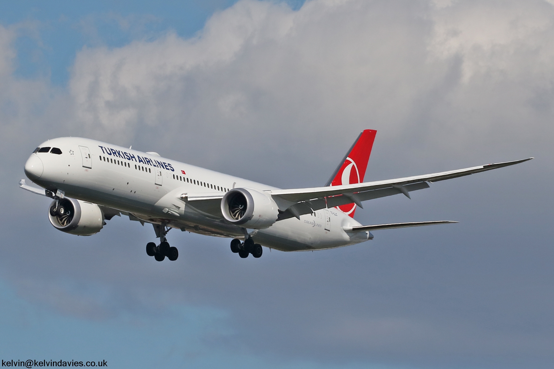 Turkish Airlines 787 TC-LLC