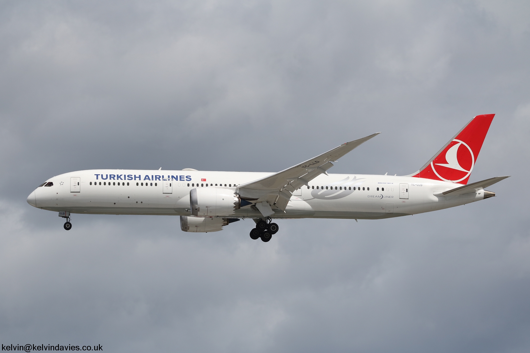 Turkish Airlines 787 TC-LLD