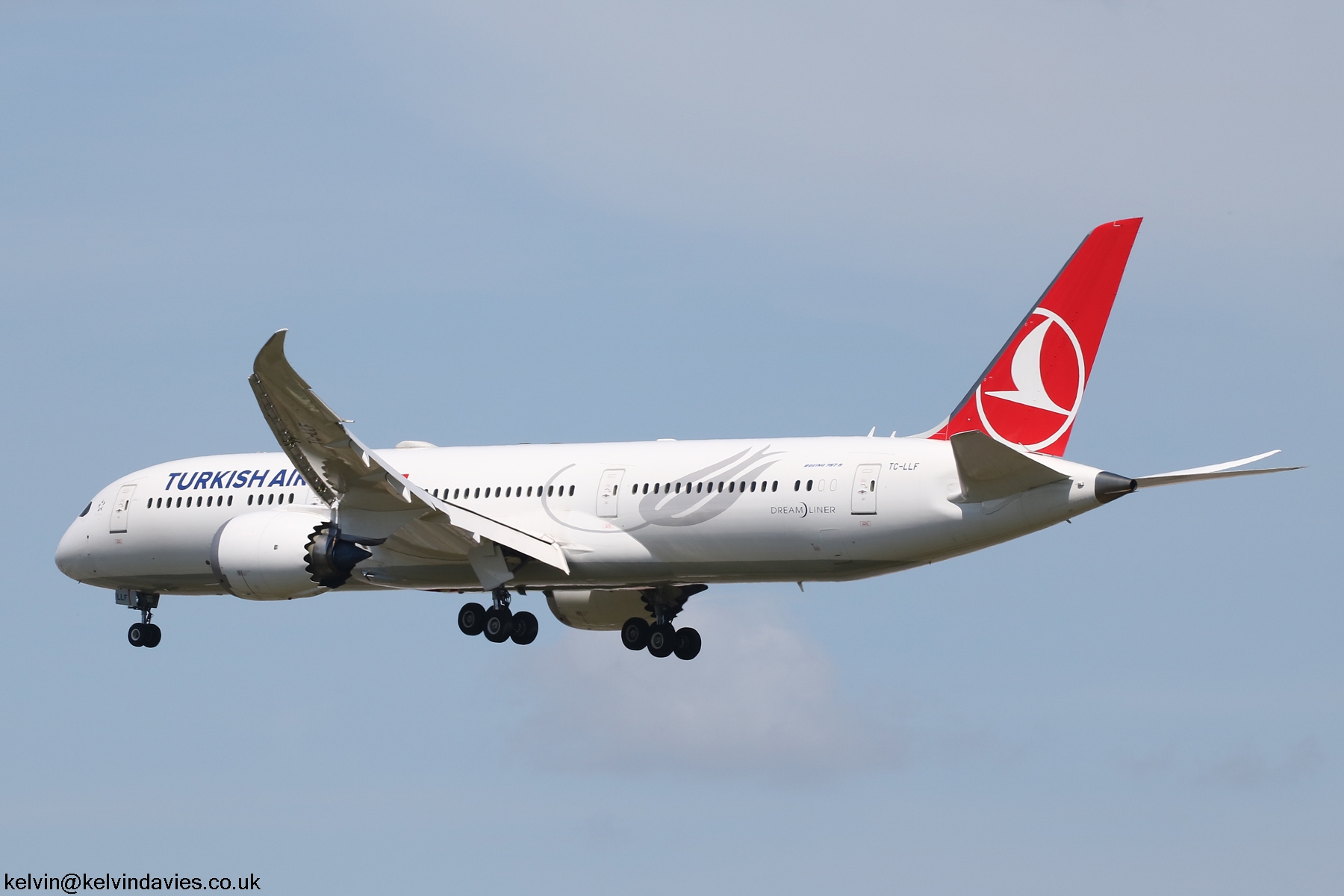 Turkish Airlines 787 TC-LLF