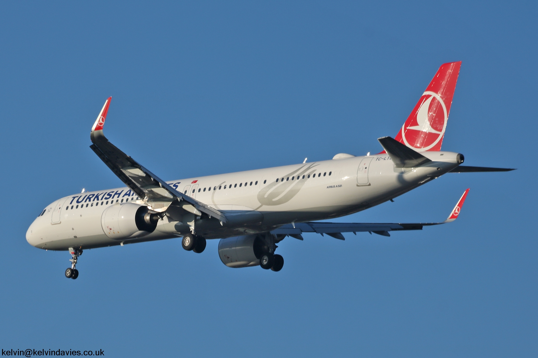 Turkish Airlines A321 TC-LTG