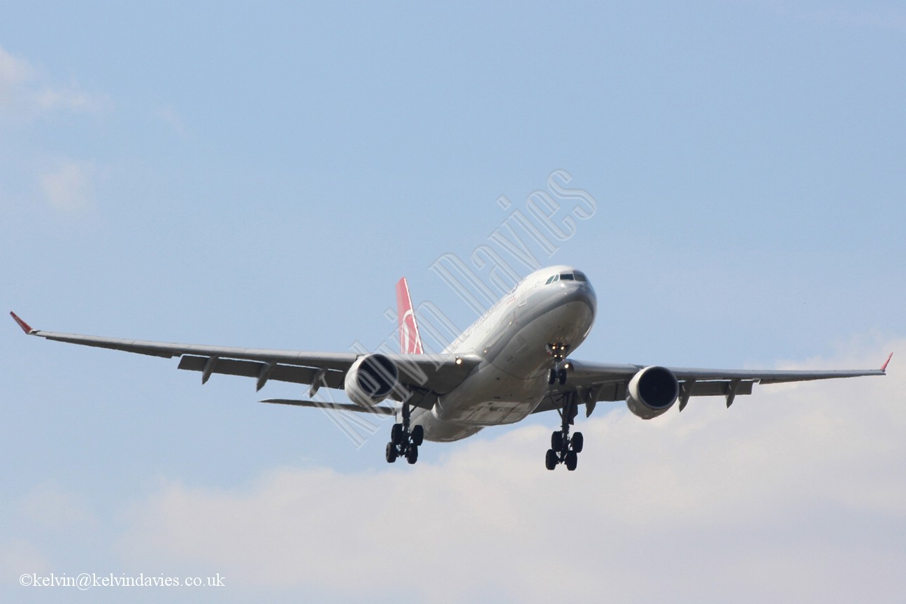 Turkish Airlines A330 EI-EZL